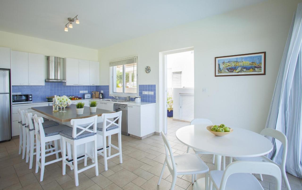 Protaras Seafront Villa Melissa المظهر الخارجي الصورة