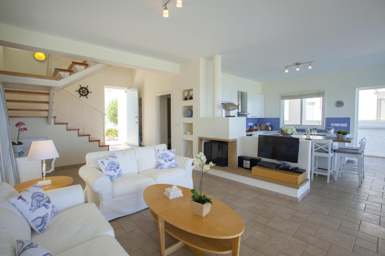 Protaras Seafront Villa Melissa المظهر الخارجي الصورة